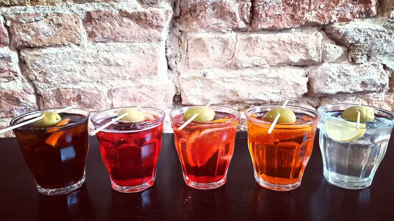 Guided spritz aperitivo walk through Padua bacaro streets in Padua, Italy